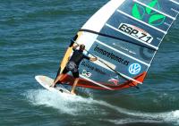 Pablo Ania vence en la Copa de España de Fórmula Windsurfing 