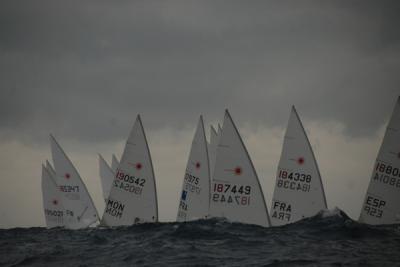 Pacheco/Betanzos (470 F), Santurde/Tamos (470 M), Lucía Reyes (LASER R) y Alex Muscat (FINN) llegan líderes a la Medal Race Pacheco/Betanzos (470 F), Santurde/Tamos (470 M), Lucía Reyes (LASER R) y Alex Muscat (FINN) llegan líderes a la Medal Race
