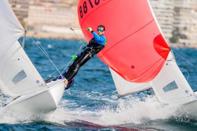 Pedro Sotomayor y Quim Serra cierran invictos el estreno de la Olympic Week de 420 de Alicante