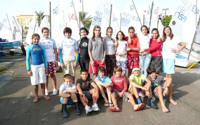 Pilar Caba, del Real Club Náutico de Gran Canaria, lidera el Trofeo Nacional AECIO de la clase Optimist Pilar Caba, del Real Club Náutico de Gran Canaria, lidera el Trofeo Nacional AECIO de la clase Optimist