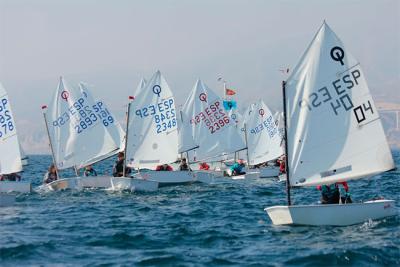 Resuelto el primer asalto a la Copa de Andalucía de Optimist 2019 Resuelto el primer asalto a la Copa de Andalucía de Optimist 2019