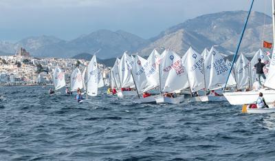 Reyes y Codoñer ganan el Trofeo Clase Optimist Dictum Abogados de Altea Reyes y Codoñer ganan el Trofeo Clase Optimist Dictum Abogados de Altea