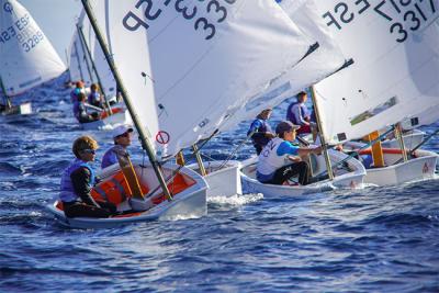 Reyes y Harris lideran el Open Clase Optimist de Altea Reyes y Harris lideran el Open Clase Optimist de Altea