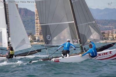 Sandiakippas, de Federico Selfa y Rocío Piris, Kiko Espi, y Michel Ten, se proclaman campeones autonómicos de catamaranes en Pobla Marina