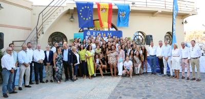 Sara Franceschi y Laia Gracia (CM Mahón) campeonas absolutas del Europeo y Nacional Snipe Femenino Sara Franceschi y Laia Gracia (CM Mahón) campeonas absolutas del Europeo y Nacional Snipe Femenino