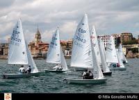 Se celebró en aguas de la bahía de Gijón, el VI Trofeo de San Pedo de Vela Ligera