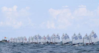 Se definen los grupos oro y plata en la Copa de España Optimist Se definen los grupos oro y plata en la Copa de España Optimist