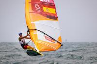 Segunda jornada de Juegos Olímpicos marcada por la inestabilidad del viento en la bahía de Sagami