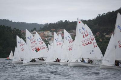 Semana del Atlántico Ciudad de Vigo. Vaurien y 420 domina el Náutico mientras Portugal brilla en Láser Semana del Atlántico Ciudad de Vigo. Vaurien y 420 domina el Náutico mientras Portugal brilla en Láser
