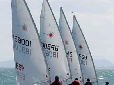 Trofeo Presidente de Vela Ligera e infantil del Real Club Náutico de Valencia. Trofeo Presidente de Vela Ligera e infantil del Real Club Náutico de Valencia.