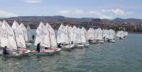 Una gran fiesta de la vela ligera en el Abra