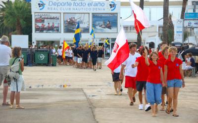 Una recepción a los participantes pone el punto de partida del Campeonato Europeo Juvenil de la clase Europa que se disputa en Dénia