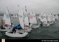 VIII Trofeo Villa de Gijón de Vela Ligera organizado por el Real Club Astur de Regatas