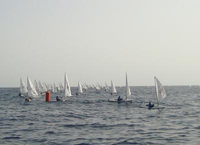 Víctor Albert comanda el Campeonato de España de la Clase Internacional Láser 4.7 Víctor Albert comanda el Campeonato de España de la Clase Internacional Láser 4.7
