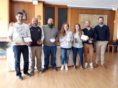 Álvaro Ballesteros y Marina Casado, campeones de Andalucía de Finn y Europa Álvaro Ballesteros y Marina Casado, campeones de Andalucía de Finn y Europa
