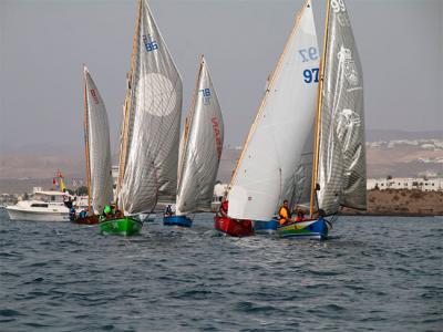 El Tritón Clínica Veterinaria Bari se impone en la Regata Apertura 