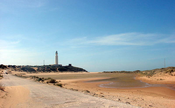 Cabo Trafalgar. Faro y laguna Cabo Trafalgar. Faro y laguna