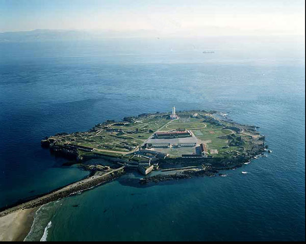 Isla de Pta Tarifa. El Estrecho Isla de Pta Tarifa. El Estrecho