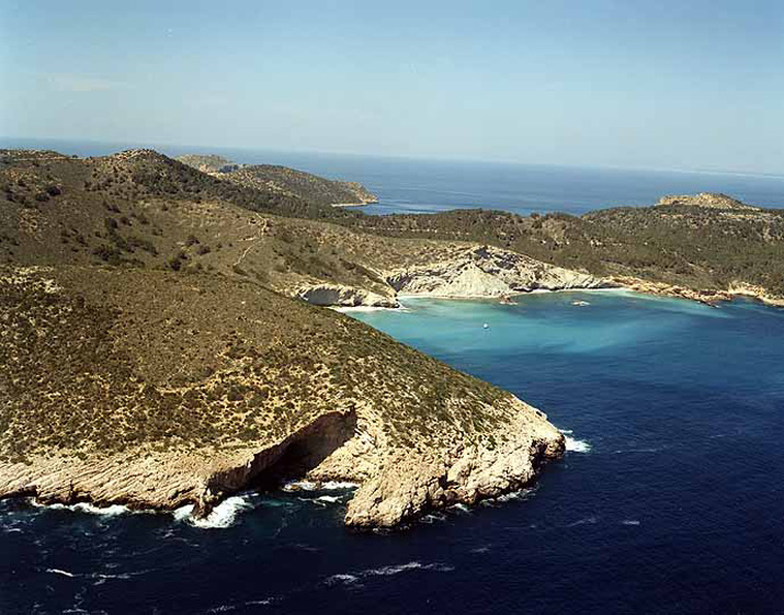 Cabrera. Platjes d'es Burrí 
