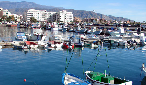 Puerto pesquero de Adra
