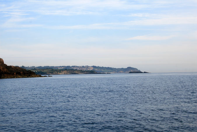 Costa entre Punta del Cuerno y Luanco Costa entre Punta del Cuerno y Luanco