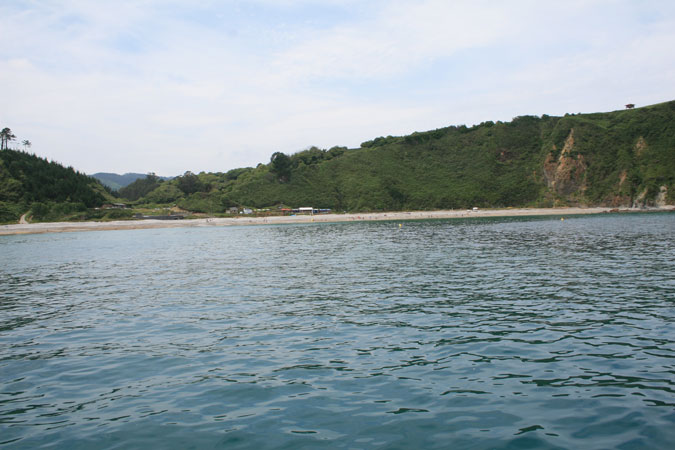 Ensenada y playa de Cadavedo o la Ribeirona. Ensenada y playa de Cadavedo o la Ribeirona.