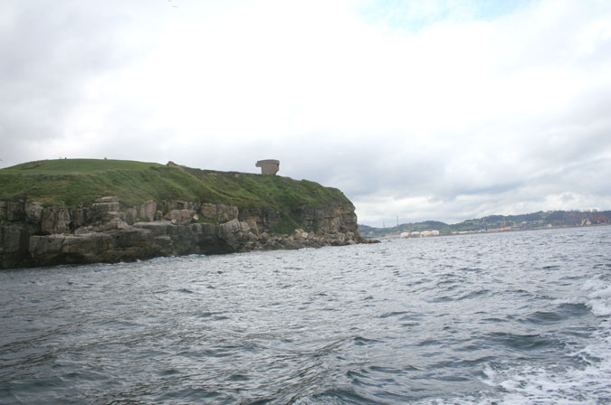 Punta Pena del Cuervo desde el E. Península de Santa Catalina Punta Pena del Cuervo desde el E. Península de Santa Catalina