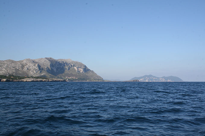 La costa hacia el W desde Punta Cérdigo La costa hacia el W desde Punta Cérdigo