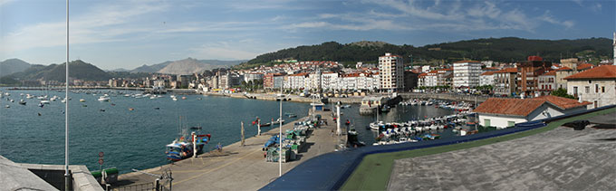 Puerto Pesquero y fondeaderos de Castro Urdiales Puerto Pesquero y fondeaderos de Castro Urdiales