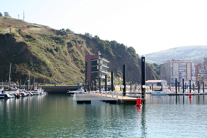 Capitanía de Marina de Laredo Capitanía de Marina de Laredo