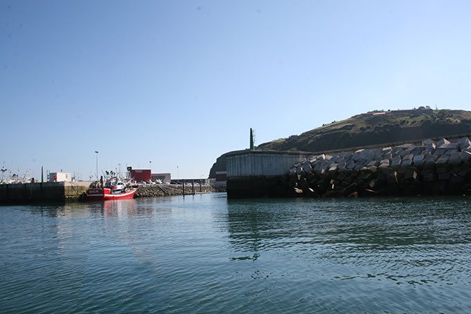 Punta del dique S de Laredo Punta del dique S de Laredo