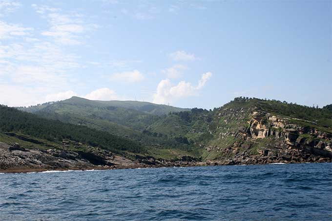 Jaizkibel mandando sobre la costa Jaizkibel mandando sobre la costa