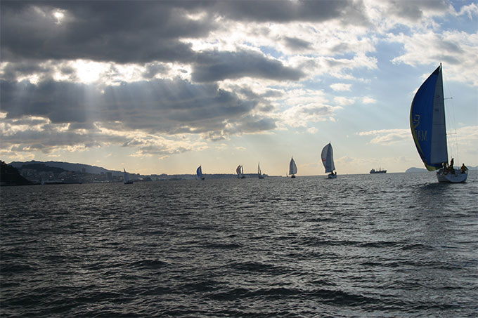 Regata invernal en la ría Regata invernal en la ría