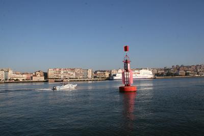 Boya nº 10. La Pasada. Puerto de Santander Boya nº 10. La Pasada. Puerto de Santander