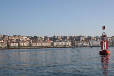 Boya nº 8. El Dorao. Puerto de Santander Boya nº 8. El Dorao. Puerto de Santander