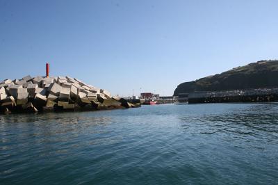 Dique de abrigo del Puerto de Laredo Dique de abrigo del Puerto de Laredo