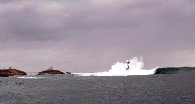 02741 Punta Castrelius.- Baliza en el agua Bajo Carraias. Número Internacional D-1660.5 02741 Punta Castrelius.- Baliza en el agua Bajo Carraias. Número Internacional D-1660.5