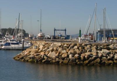 04415 Dique de Abrigo. Puerto deportivo Vilanova de Arousa 04415 Dique de Abrigo. Puerto deportivo Vilanova de Arousa