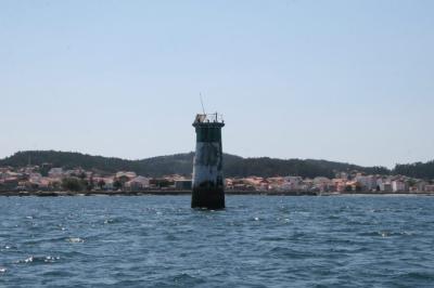 04440 Torre baliza bajo Golfeira. Ría de Arousa 04440 Torre baliza bajo Golfeira. Ría de Arousa