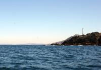 04760 Faro de Cabo Home. Enfilación Luz anterior 129º Entrada Ría de Vigo. Boca N