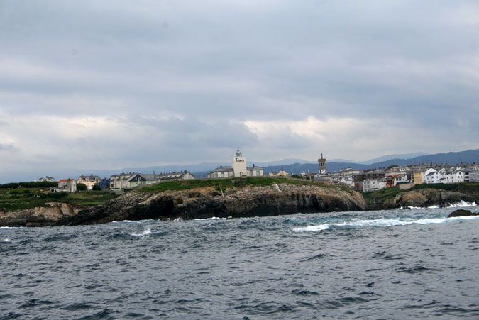 Isla y faro de Tapia de Casariego