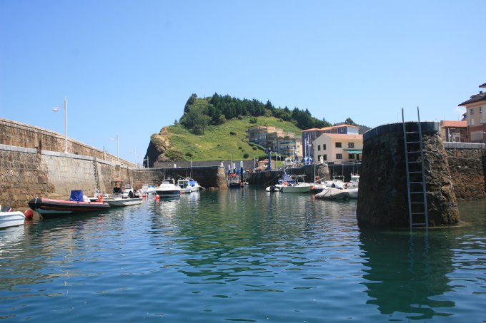 armintza_port2