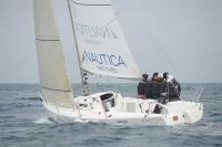 Nautica Watches de Van der Ploeg gana la MedSailing de J80 en El Balís