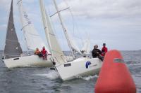“Marina Coruña” se afianza  en el liderato del Gallego  de J80