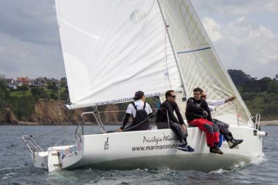 “Marina Coruña” vencedor Campeonato Gallego J80 “Marina Coruña” vencedor Campeonato Gallego J80
