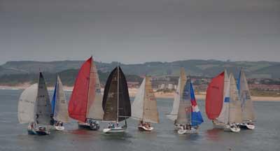 ARRANCÓ CON FUERZA LA XIII EDICIÓN DE LA REGATA CANTABRIA INFINITA ARRANCÓ CON FUERZA LA XIII EDICIÓN DE LA REGATA CANTABRIA INFINITA