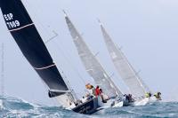 Doctor Senís, Blue Ferrari 2 y Abalón, líderes en el V trofeo Doctor Senís de Valencia