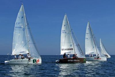 El Platú 25 'CrucerosValencia.com', campeón del Trofeo Presidente del RCN Valencia El Platú 25 'CrucerosValencia.com', campeón del Trofeo Presidente del RCN Valencia