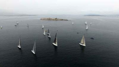 Eolo rompe la cabeza del Comité en la 3ª Etapa Casal de Armán de la 52ª Regata Ribeiro Rías de Galicia Eolo rompe la cabeza del Comité en la 3ª Etapa Casal de Armán de la 52ª Regata Ribeiro Rías de Galicia