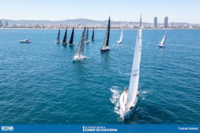 La flota ORC A Dos del Trofeo Conde de Godó navega rumbo a Palamós La flota ORC A Dos del Trofeo Conde de Godó navega rumbo a Palamós